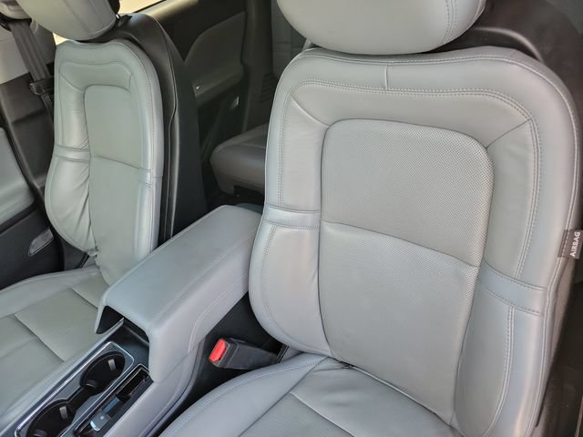 Used 2020 Lincoln Corsair Reserve w/ Elements Package FWD image 14