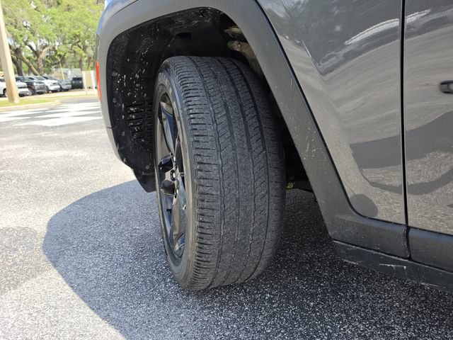 Used 2021 Jeep Grand Cherokee L Laredo RWD image 38
