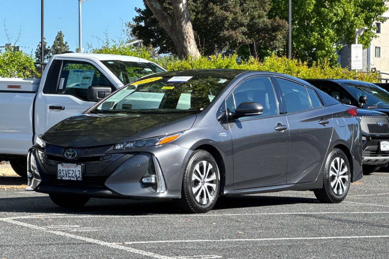 Used 2020 Toyota Prius Prime Limited FWD image 9