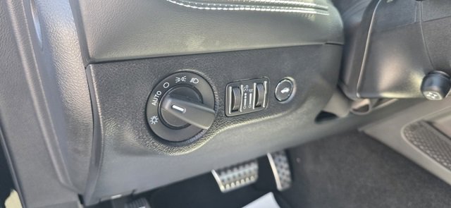 Used 2023 Dodge Challenger SRT Hellcat image 12