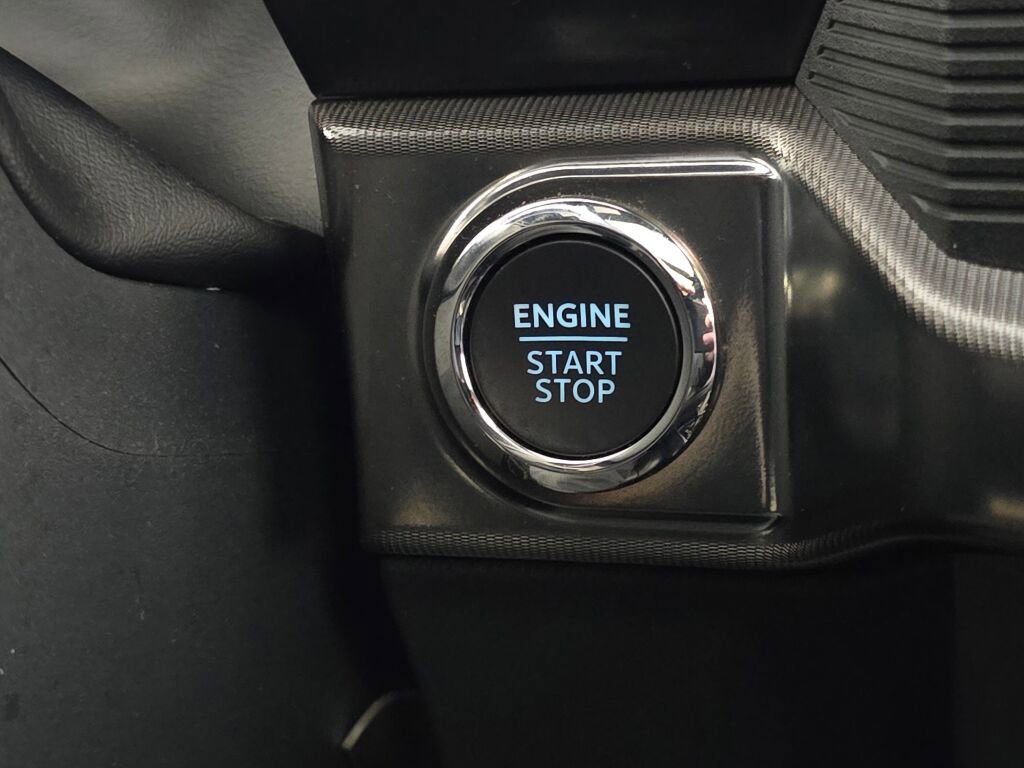 Used 2025 Ford F150 Raptor image 41