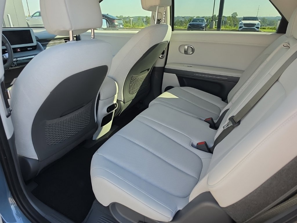 Used 2023 Hyundai Ioniq 5 SEL AWD/4WD image 12