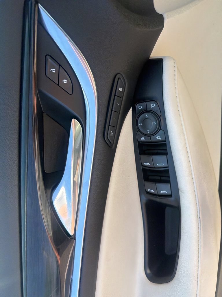 Used 2023 Buick Enclave Premium w/ Experience Buick Package AWD/4WD image 10