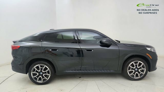 Used 2025 BMW X2 xDrive28i w/ Premium Package AWD/4WD image 6