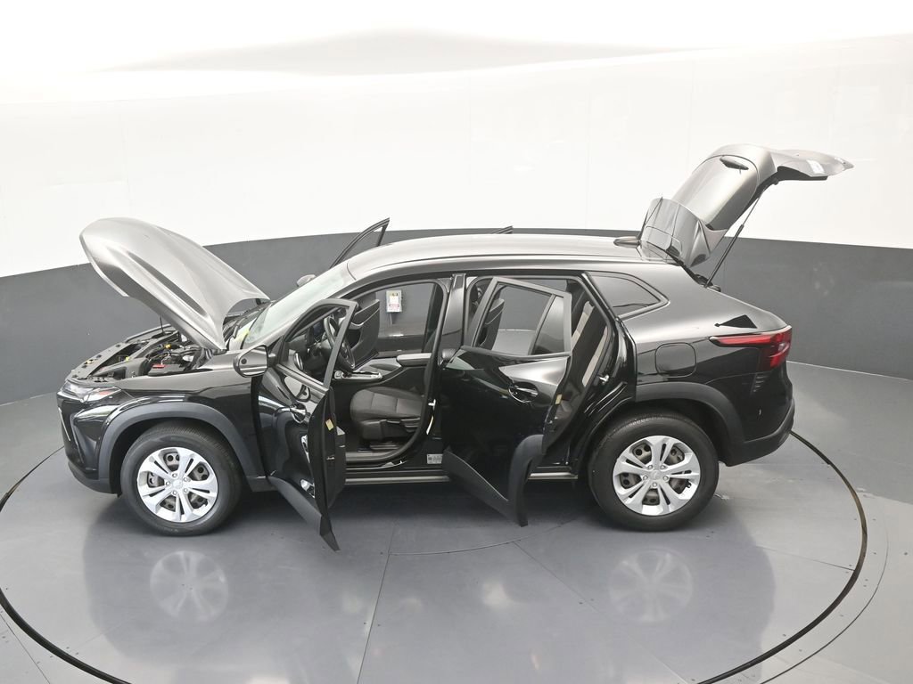 Used 2024 Chevrolet Trax LS image 64