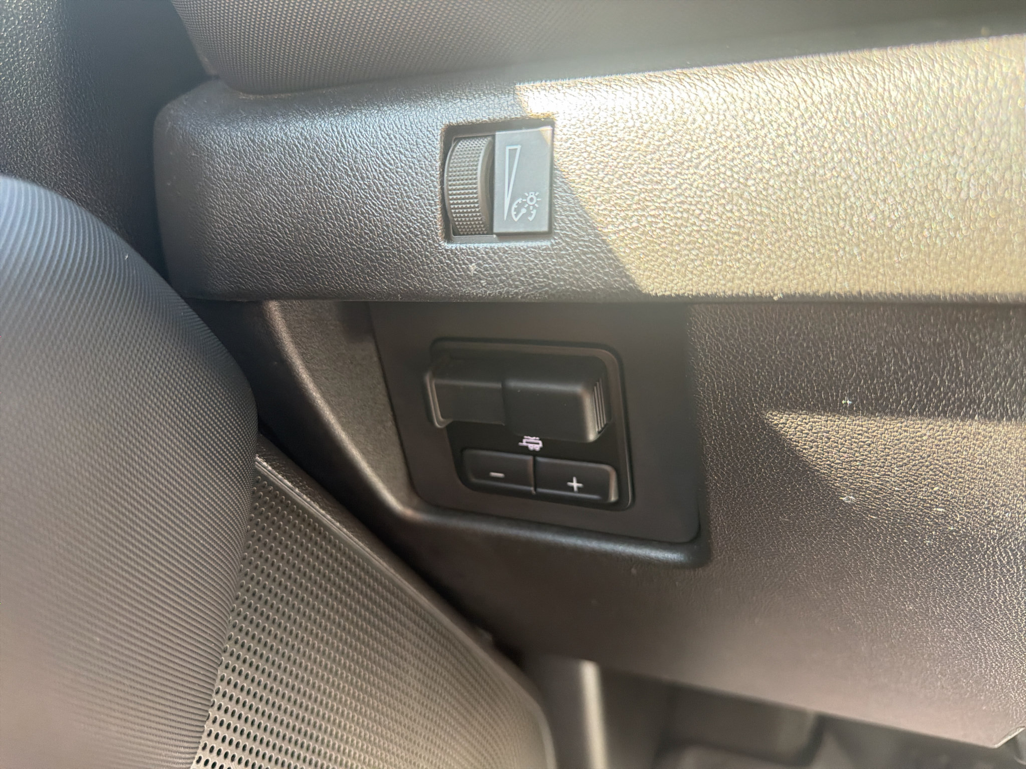Used 2026 Chevrolet Colorado Z71 w/ Z71 Convenience Package 2 AWD/4WD image 34