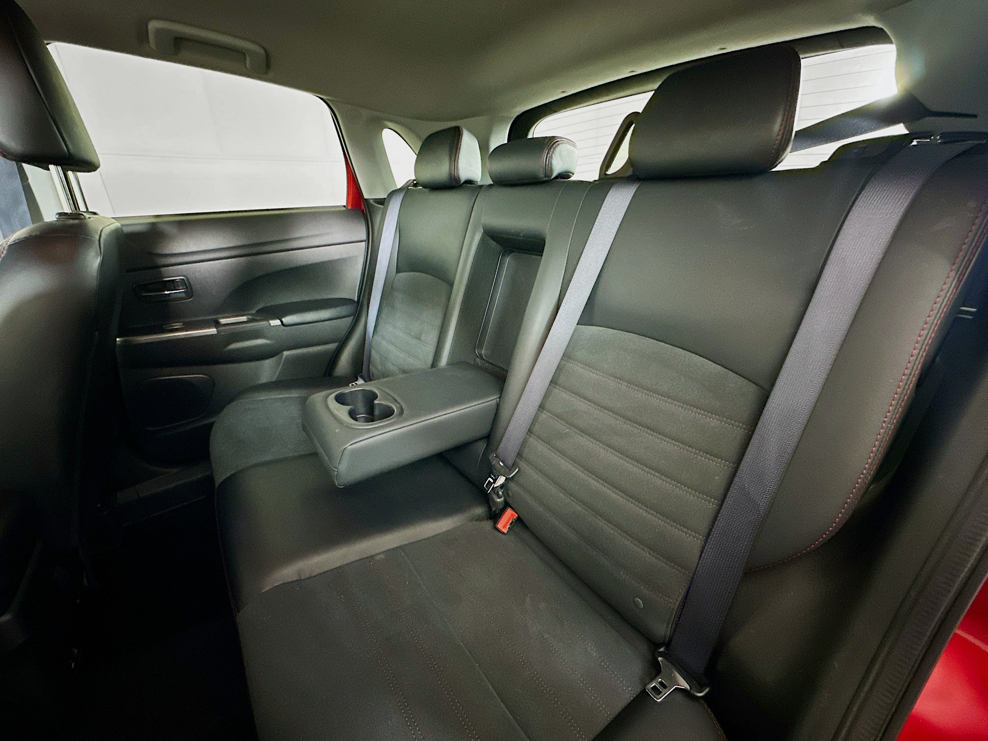 Used 2024 Mitsubishi Outlander Sport AWD image 26