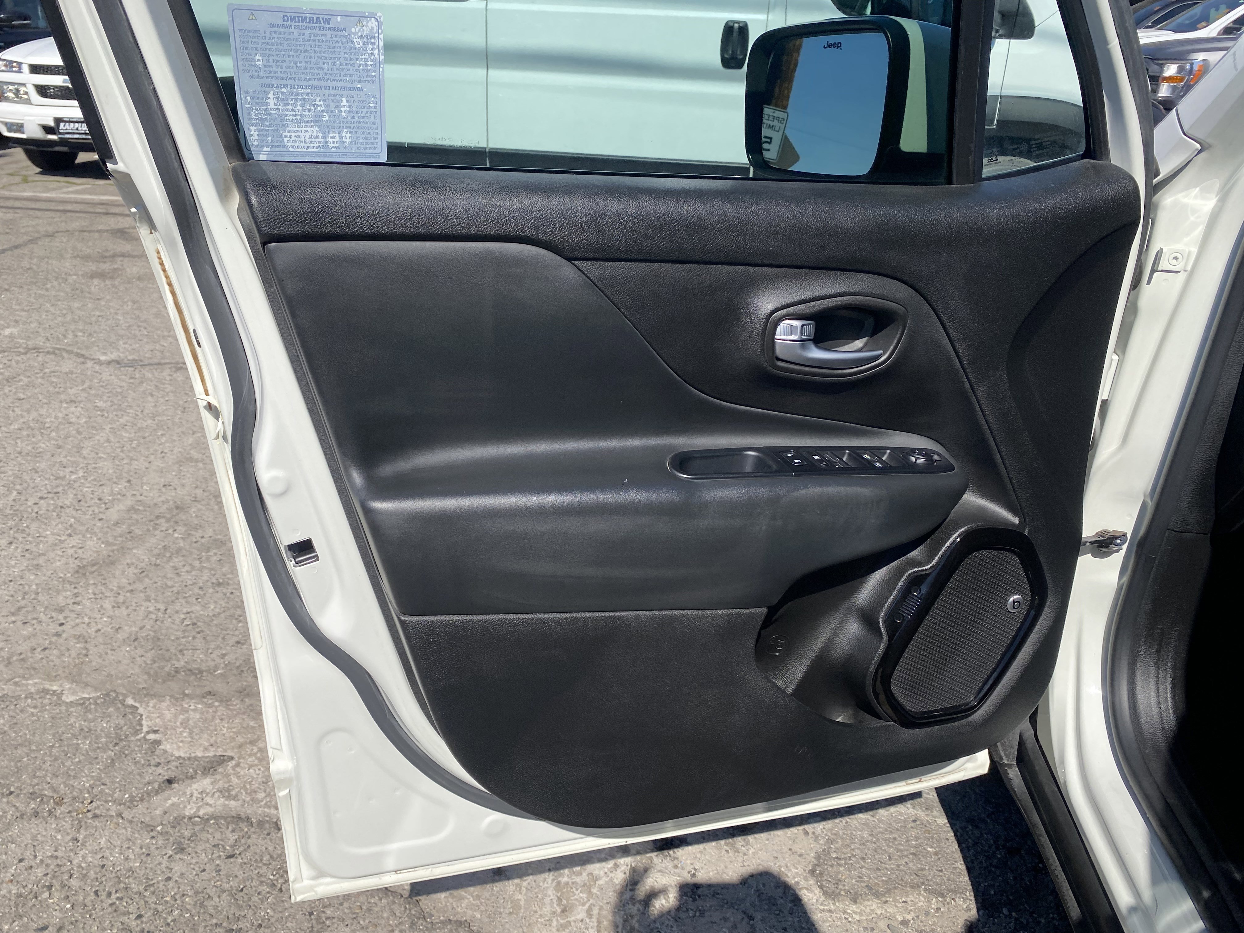 Used 2019 Jeep Renegade Altitude w/ Quick Order Package 22M image 13