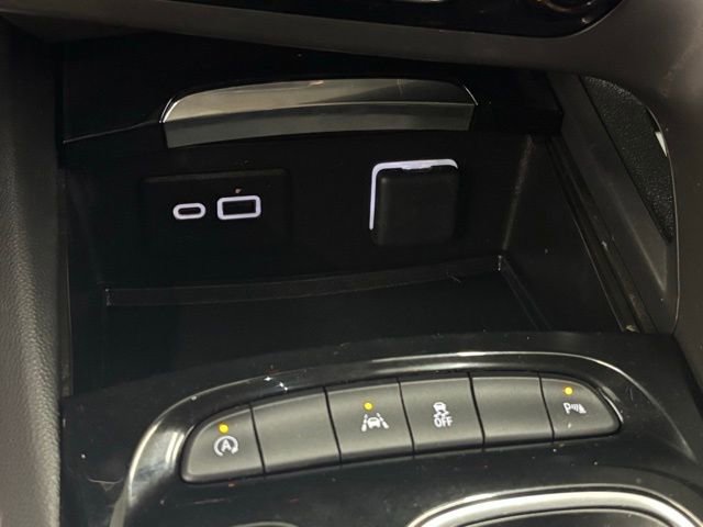 Used 2023 Buick Envision Preferred FWD image 28