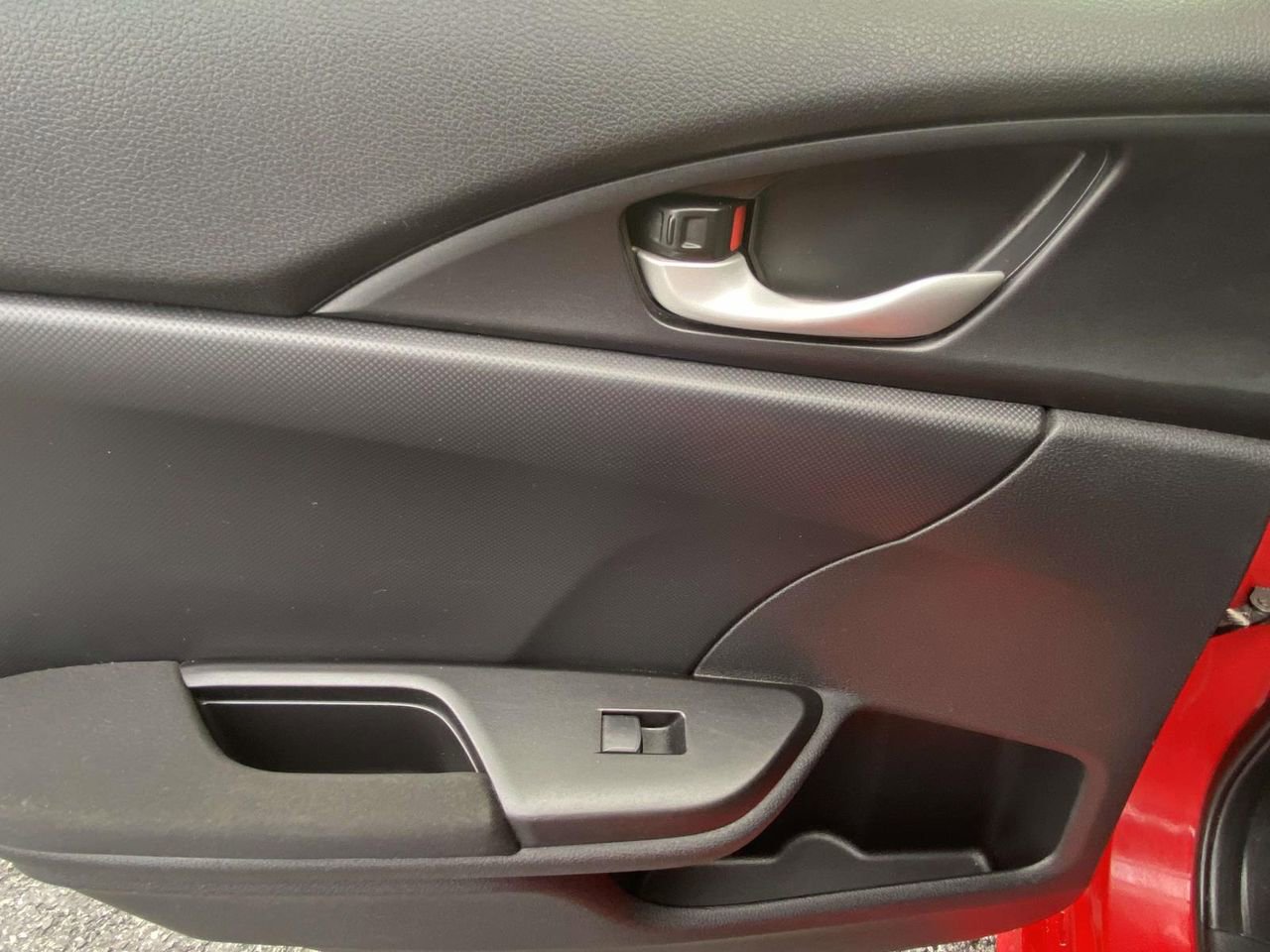 Used 2019 Honda Civic EX image 11