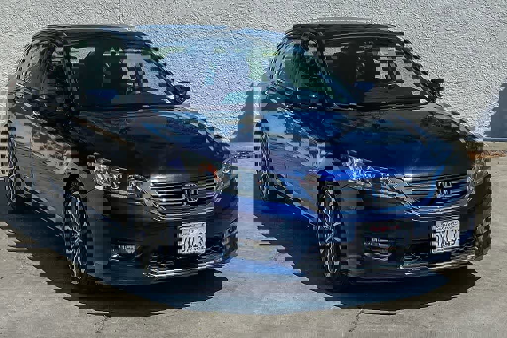 Used 2014 Honda Accord Sport image 4