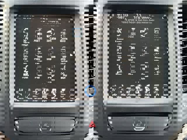 Used 2016 Jeep Cherokee Limited image 12