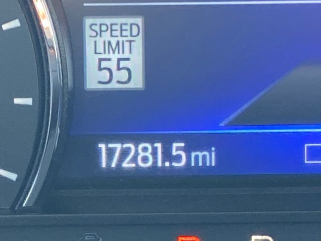 Used 2021 Ford Escape SEL FWD image 23