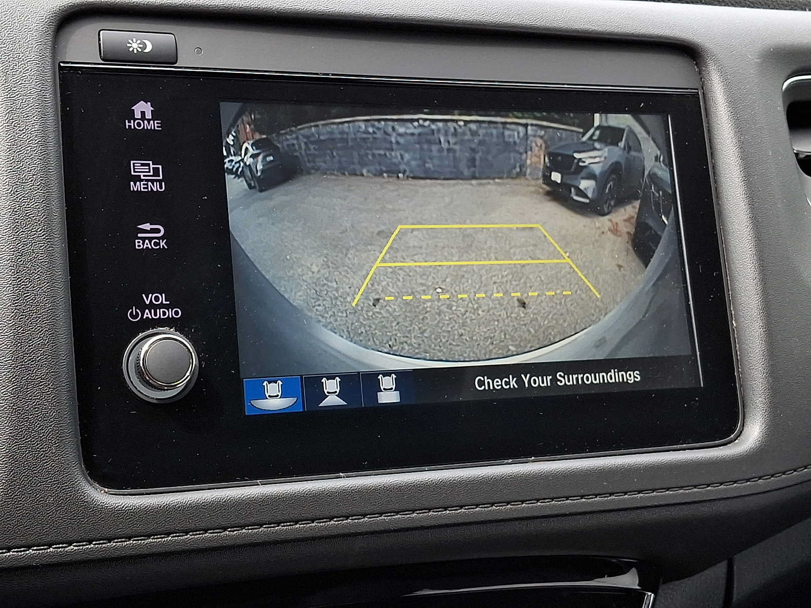 Used 2019 Honda HR-V Touring image 16