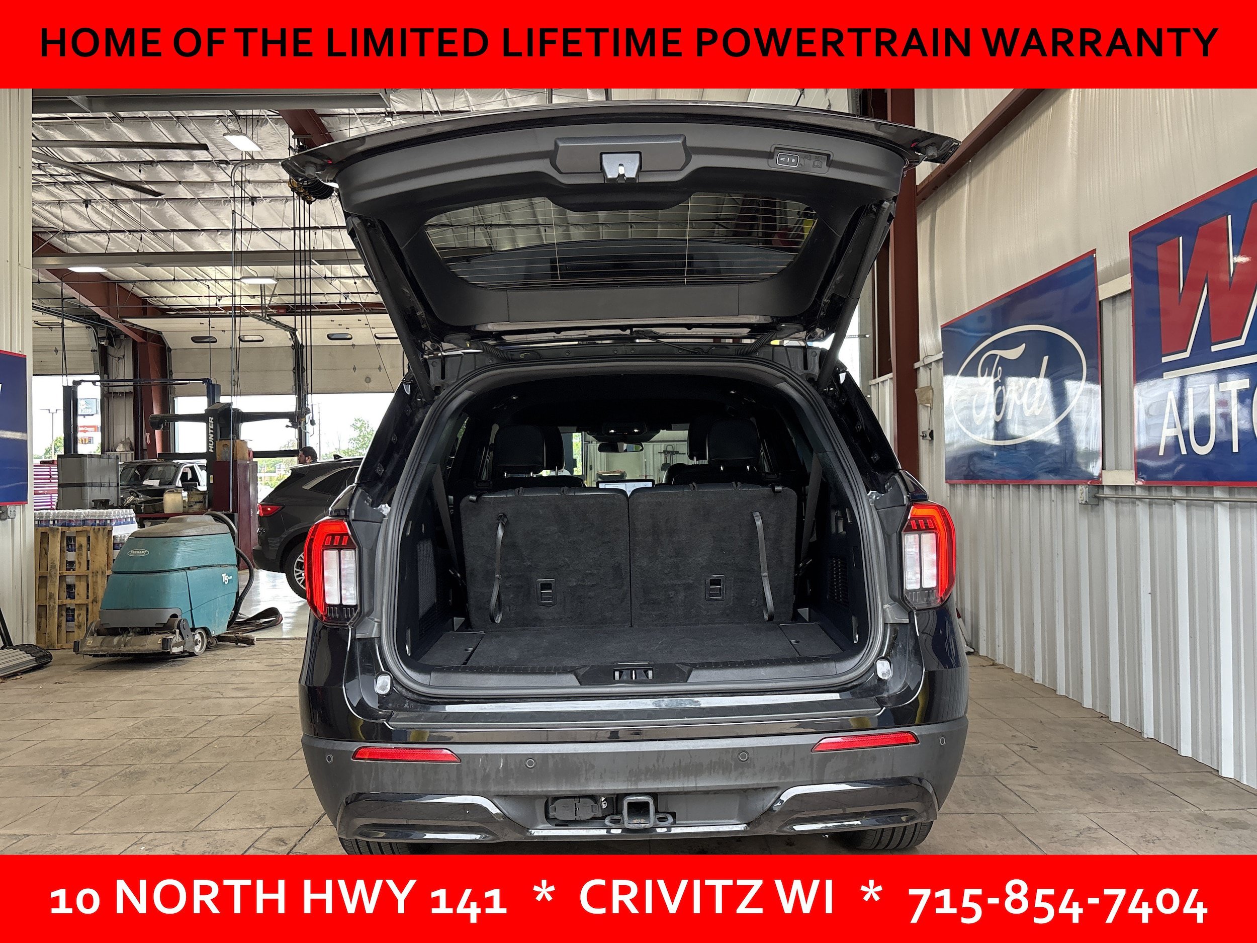 Used 2025 Ford Explorer ST-Line AWD/4WD image 7
