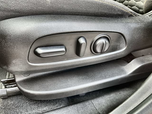 Used 2019 Chevrolet Equinox LT AWD/4WD image 15