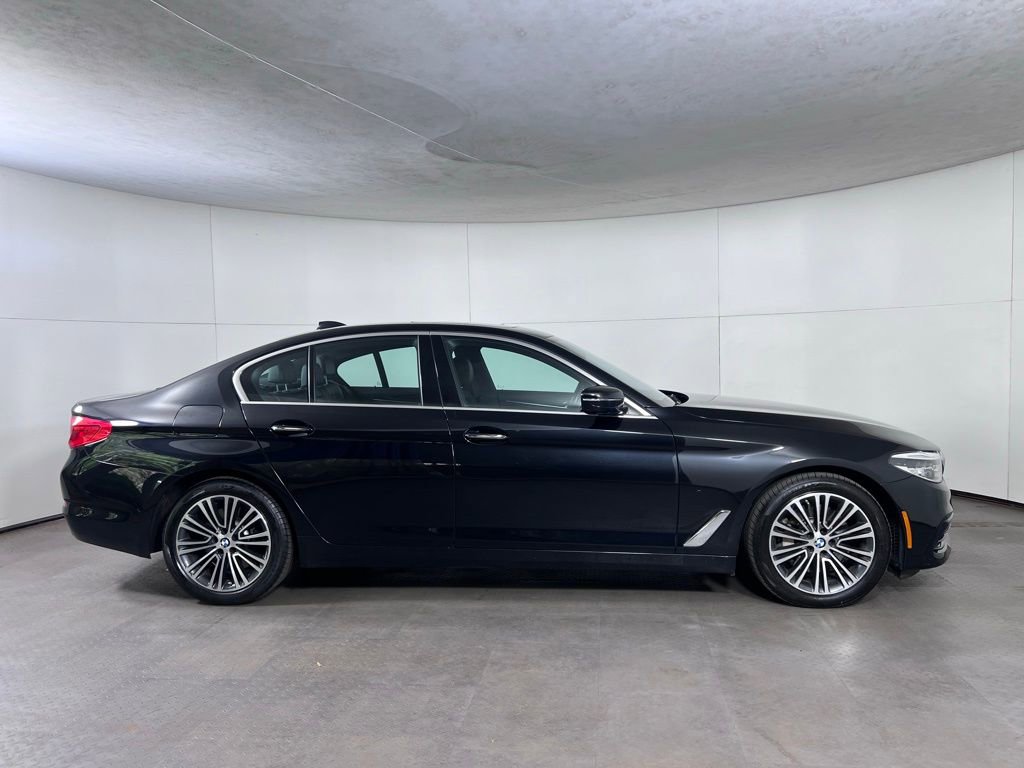 Used 2017 BMW 540i xDrive AWD/4WD image 8