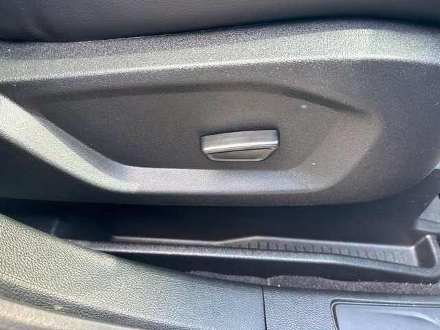 Used 2024 Ford Edge SEL w/ Convenience Package AWD/4WD image 11