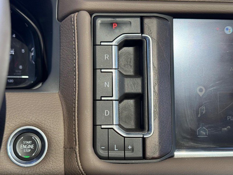 Used 2024 GMC Yukon Denali w/ Advanced Technology Package AWD/4WD image 25