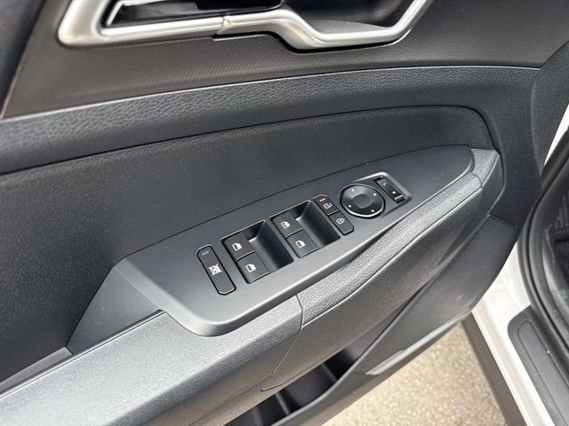 New 2026 Kia Sportage LX image 11