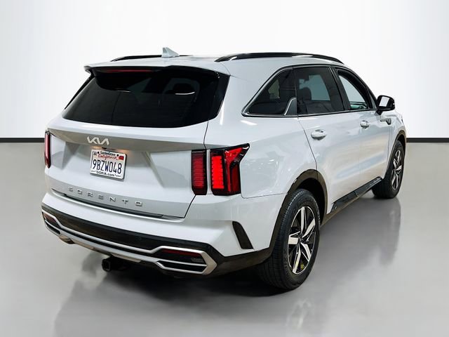 Certified 2022 Kia Sorento EX w/ Panoramic Sunroof Package image 7