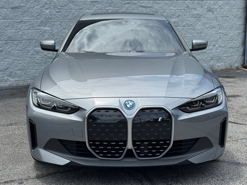 Used 2023 BMW i4 eDrive35 w/ Premium Package RWD image 5