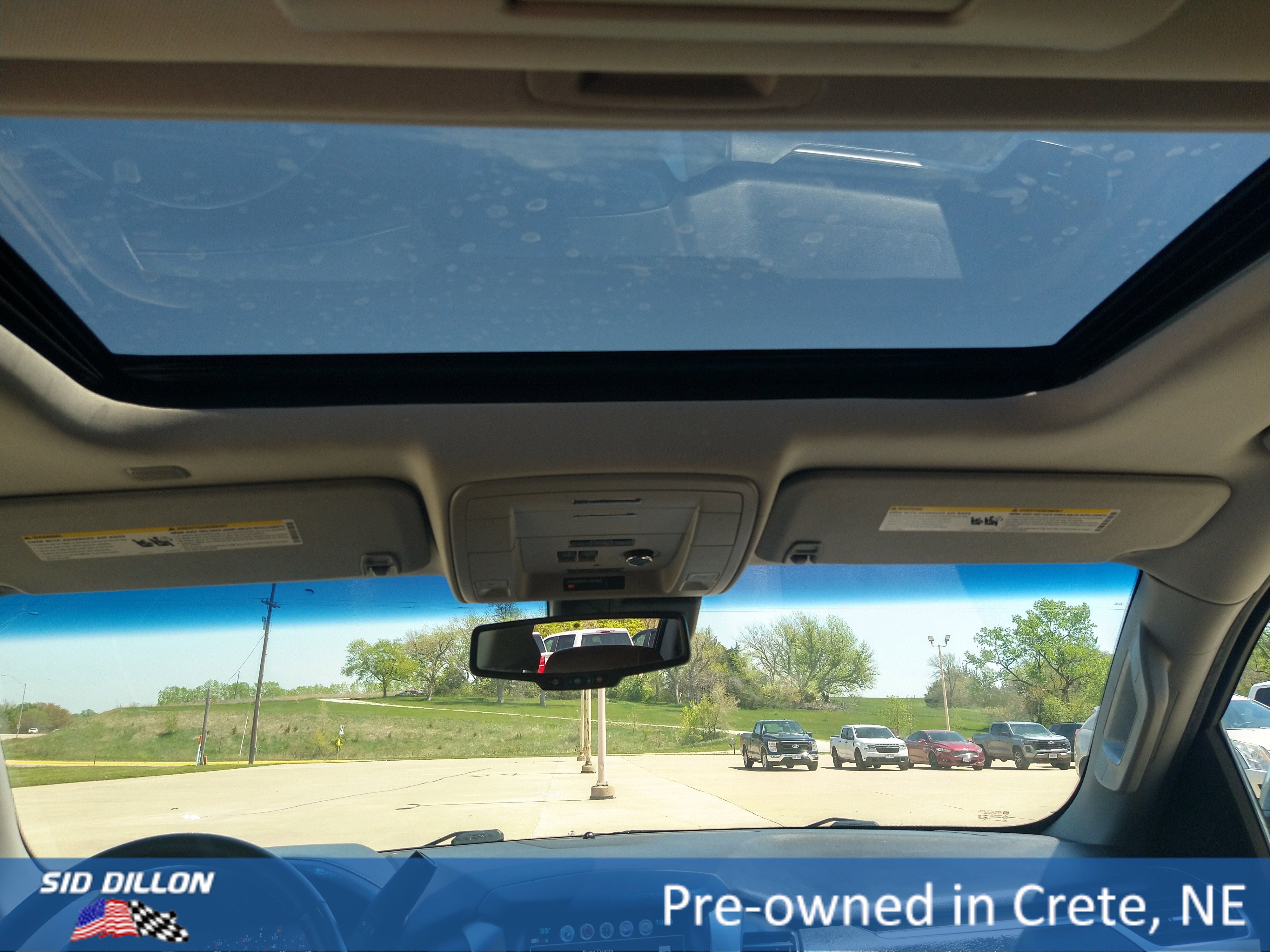 Used 2020 Chevrolet Suburban Premier w/ Premier Plus Edition image 11