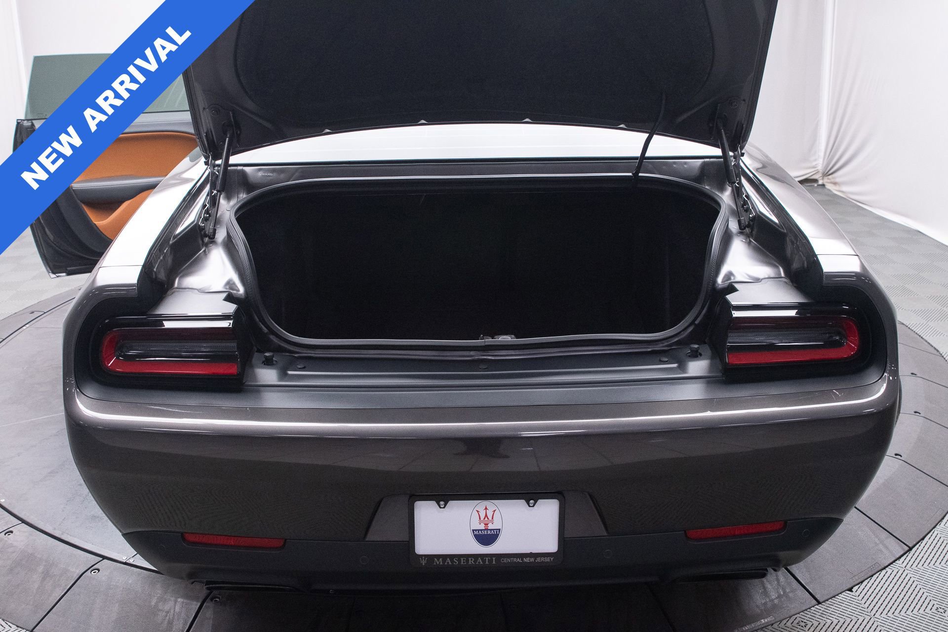 Used 2023 Dodge Challenger SRT Hellcat image 9