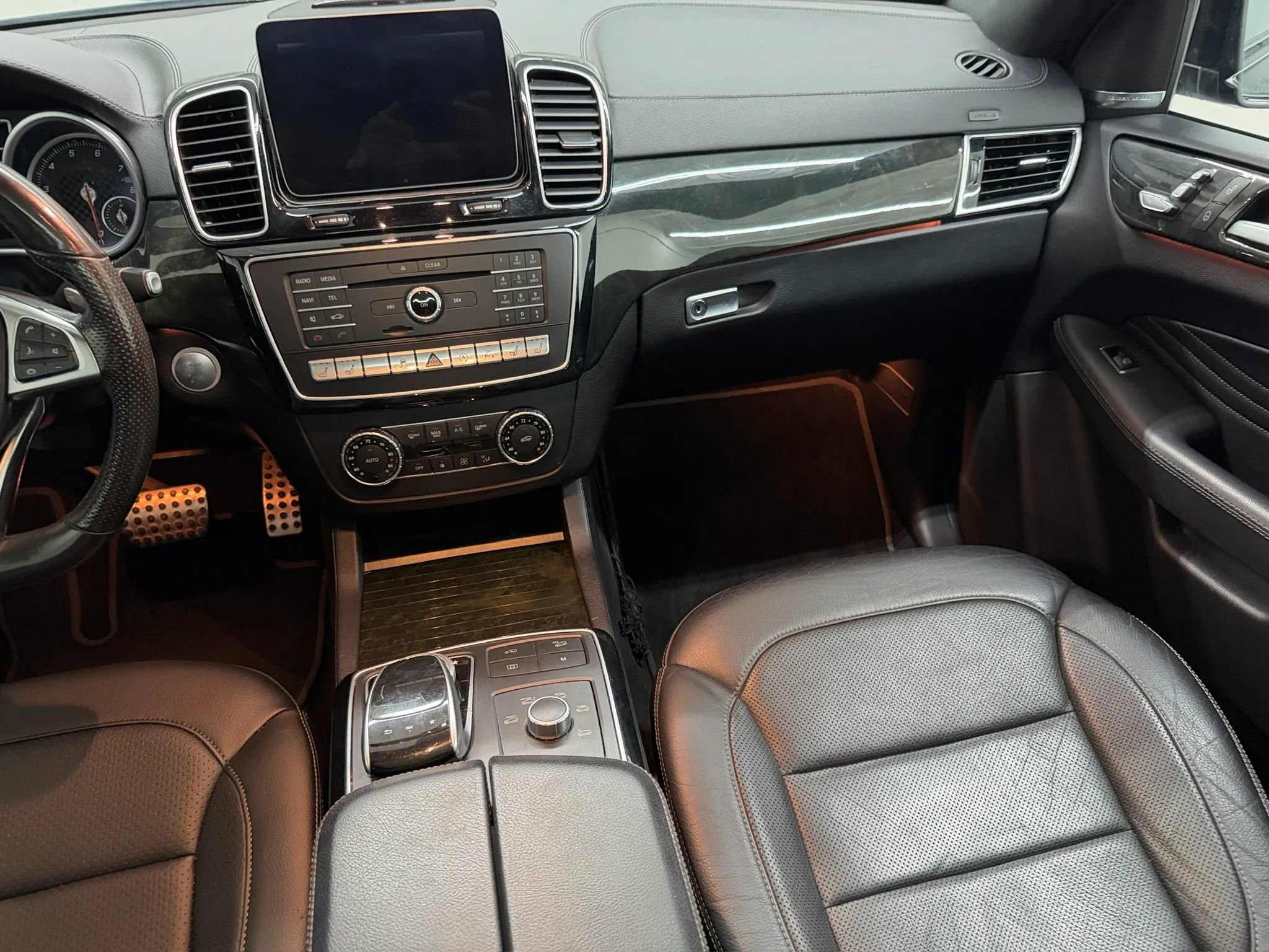 Used 2017 Mercedes-Benz GLE 43 AMG 4MATIC Coupe image 32