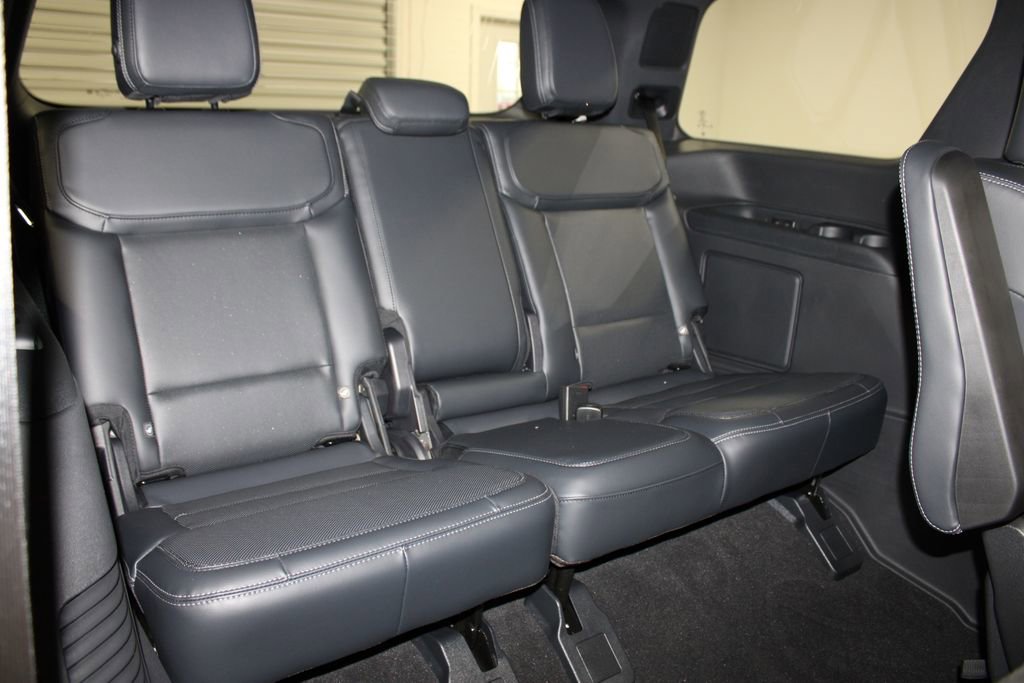 New 2025 Ford Expedition Platinum w/ Stealth Performance Package image 35