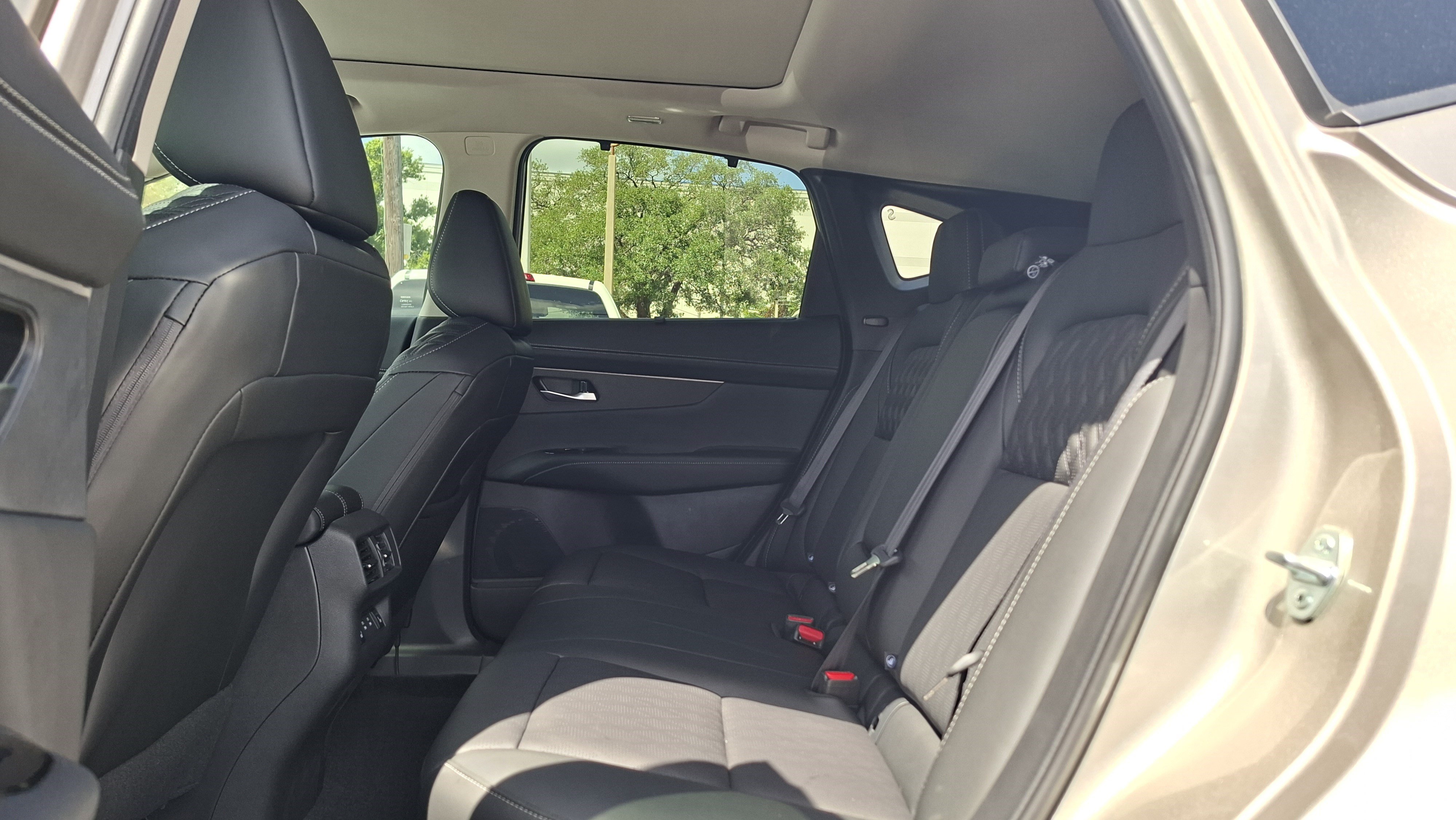 New 2026 Nissan Murano Platinum w/ Cargo Package AWD/4WD image 15