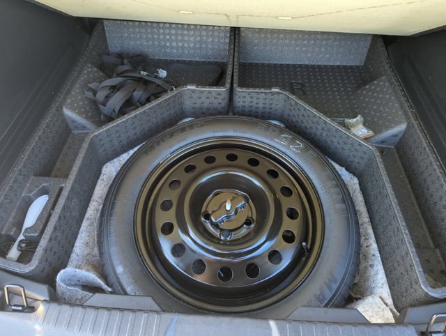 Used 2016 Ford Edge SEL w/ Equipment Group 201A FWD image 23