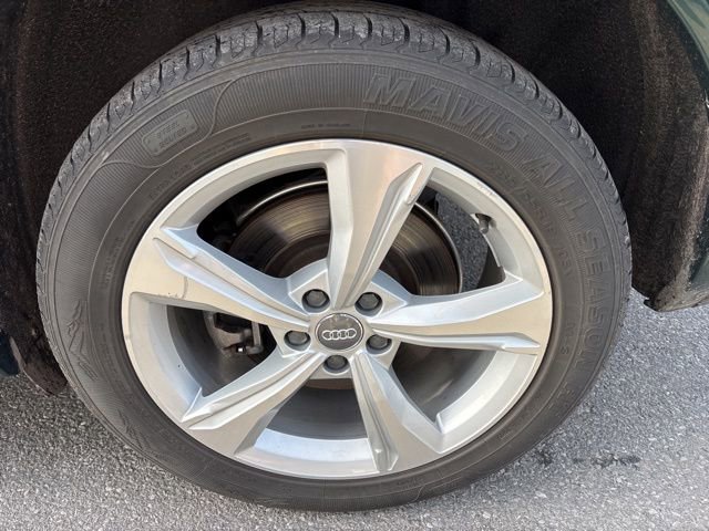 Used 2020 Audi Q5 2.0T Premium w/ Convenience Package image 23