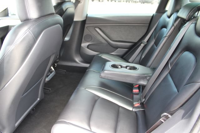 Used 2023 Tesla Model 3 Standard Range RWD image 29