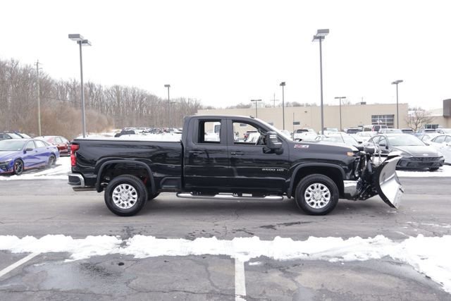 Used 2025 Chevrolet Silverado 2500 LT w/ Convenience Package AWD/4WD image 10