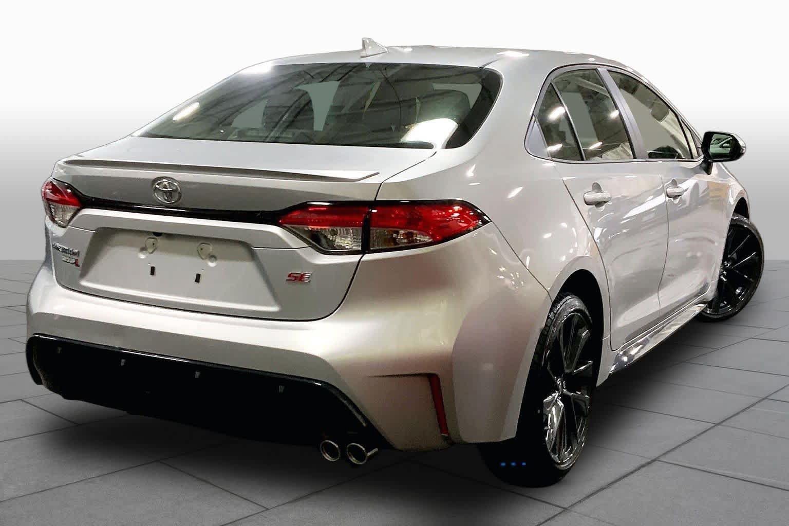 Certified 2026 Toyota Corolla SE FWD image 13