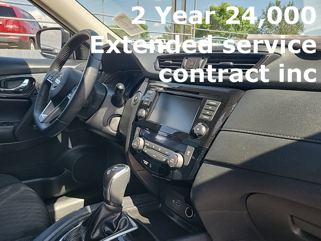 Used 2019 Nissan Rogue SV image 42