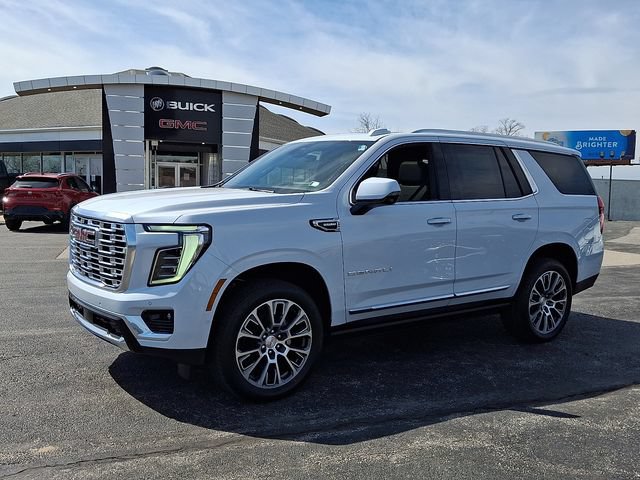 New 2026 GMC Yukon Denali w/ Denali Reserve Package AWD/4WD image 3