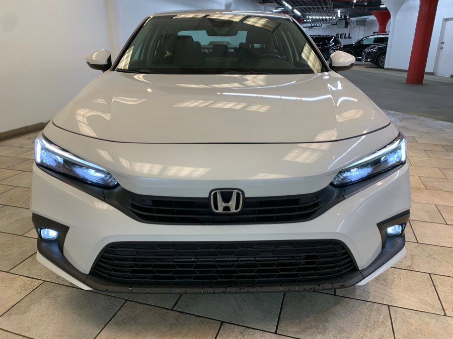 Used 2024 Honda Civic Touring image 4