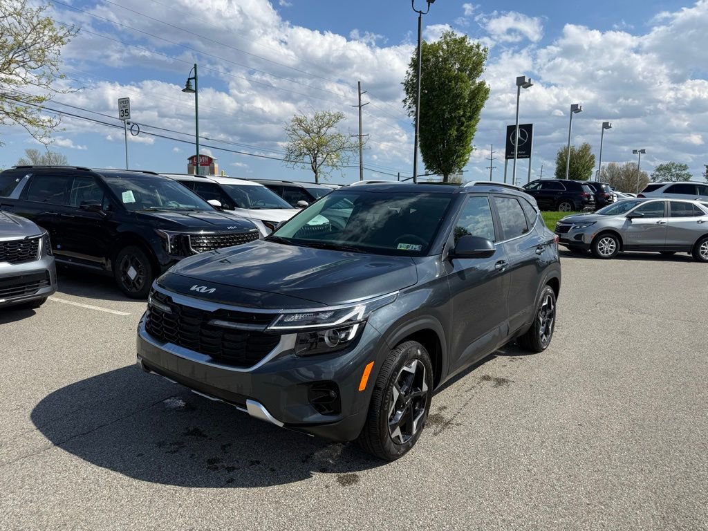 Certified 2024 Kia Seltos EX image 9