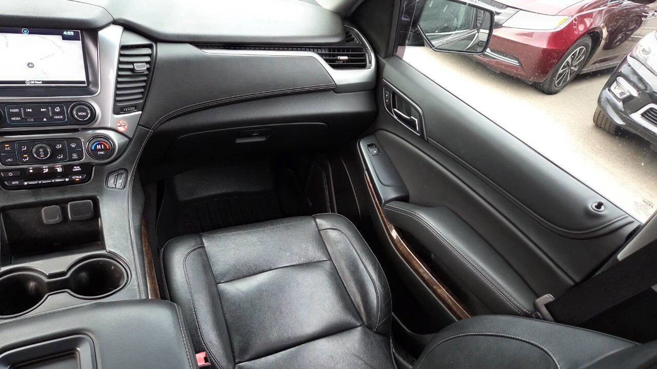 Used 2019 Chevrolet Suburban LT AWD/4WD image 42