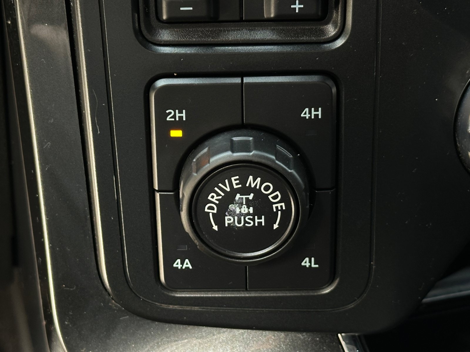 Used 2022 Ford F150 Lariat AWD/4WD image 29