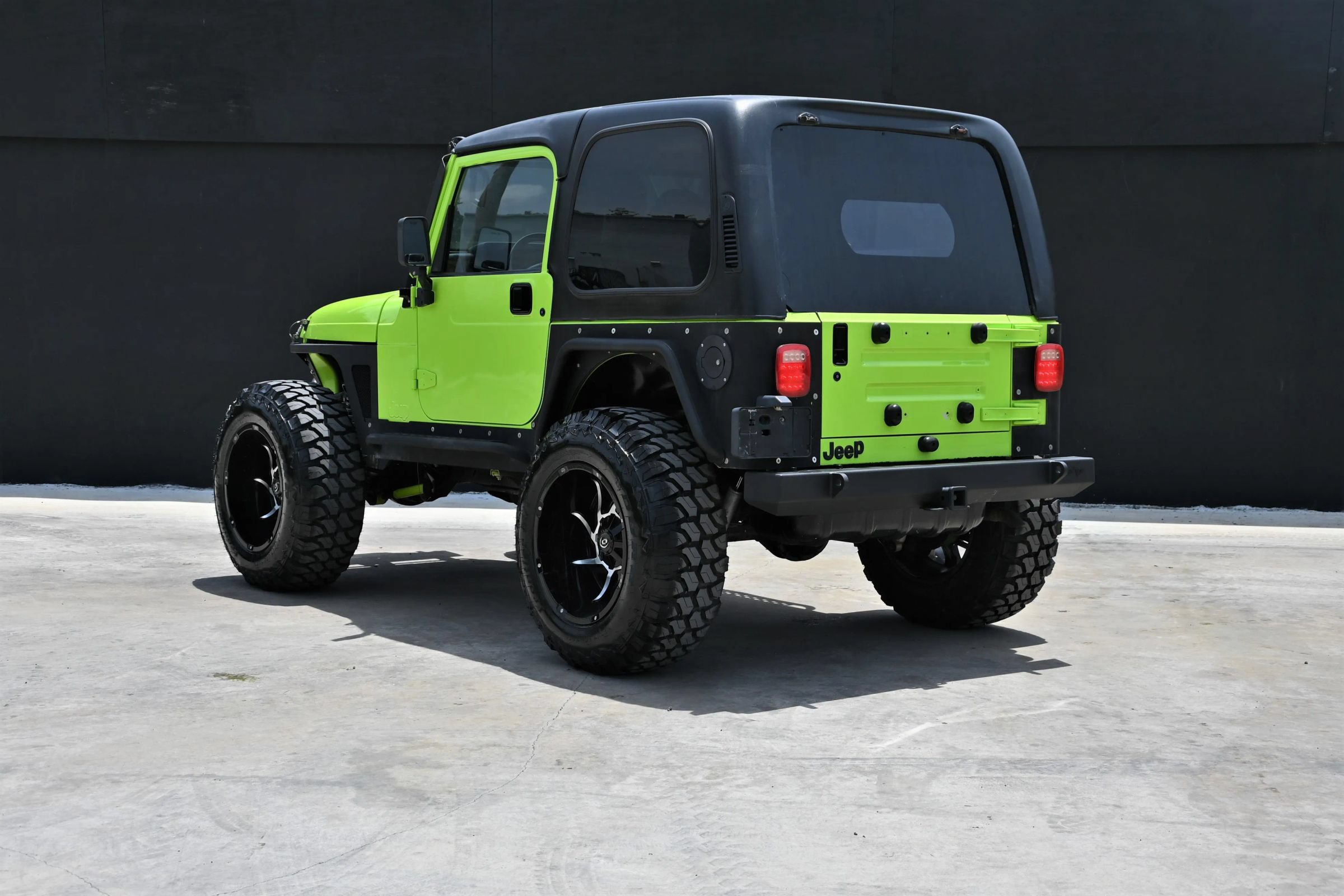 Used 2002 Jeep Wrangler X AWD/4WD image 7