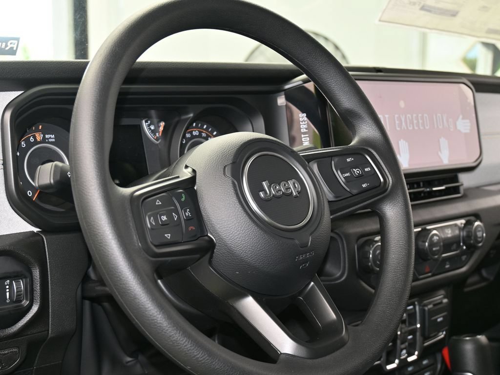 New 2026 Jeep Gladiator Sport AWD/4WD image 13