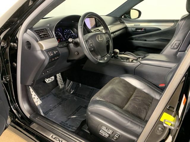 Used 2015 Lexus LS 460 AWD w/ F Sport Package image 31