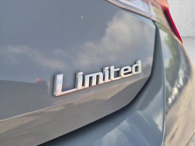 Used 2023 Hyundai Elantra Limited w/ Cargo Package FWD image 14