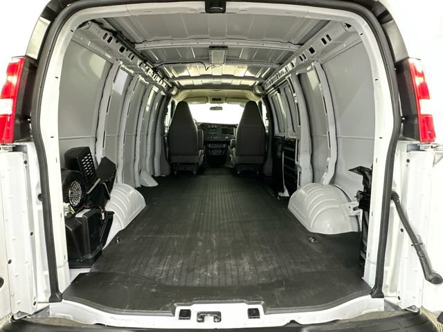 Used 2023 Chevrolet Express 2500 w/ Driver Convenience Package RWD image 20