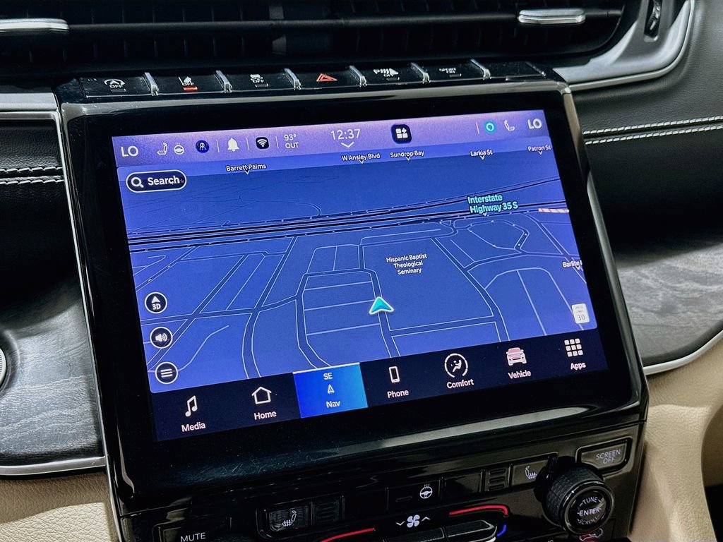 Used 2022 Jeep Grand Cherokee L Limited RWD image 13