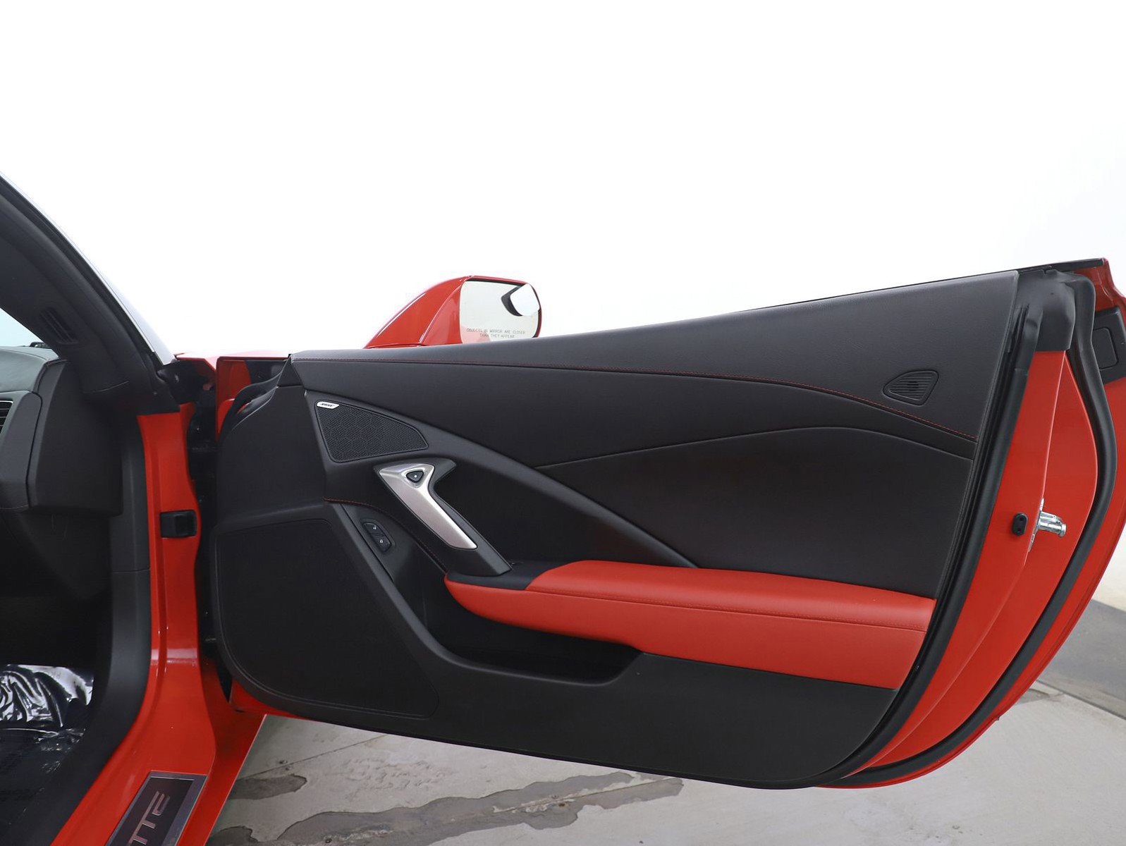 Used 2014 Chevrolet Corvette Stingray Convertible w/ 2LT Preferred Equipment Group RWD image 9