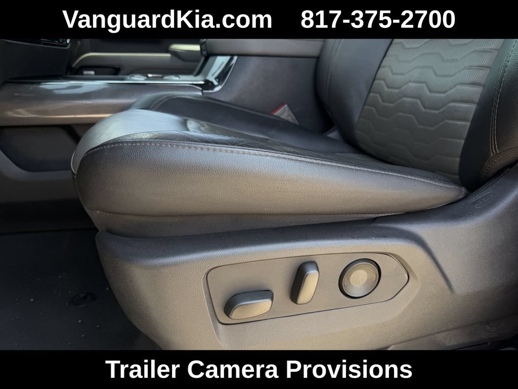 Used 2024 Chevrolet Silverado 2500 ZR2 w/ Technology Package AWD/4WD image 34